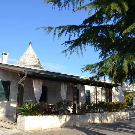 I Tre Coni - Villaggio Di Mary Locorotondo Exterior photo